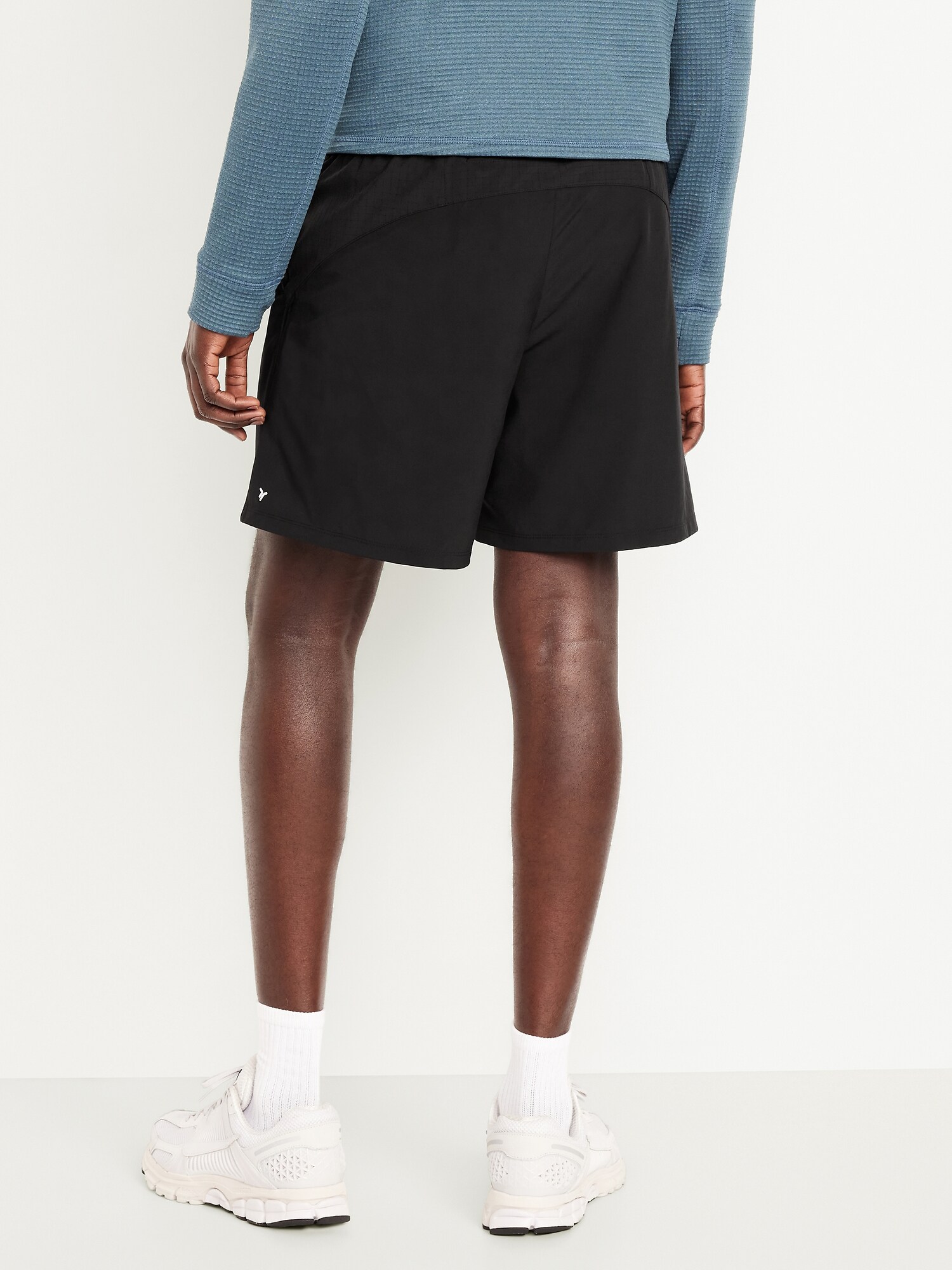 Мужские шорты Old Navy Performance Vent Run Shorts -- 7-inch inseam, цвет: Чёрный — фото 2