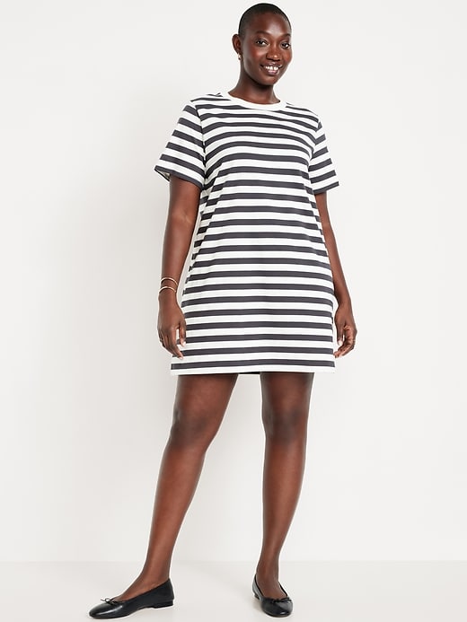 Image number 3 showing, Vintage Crew-Neck Mini T-Shirt Dress