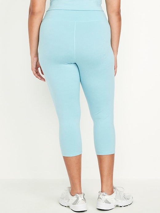 Image number 8 showing, Extra High-Waisted CloudComfy Crop Leggings