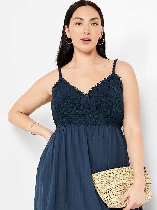 Fit & Flare Crochet-Bodice Maxi Dress | Old Navy