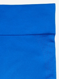 Image number 5 showing, Fitted High-Waisted 7/8-Length Seamless Performance Leggings for Girls