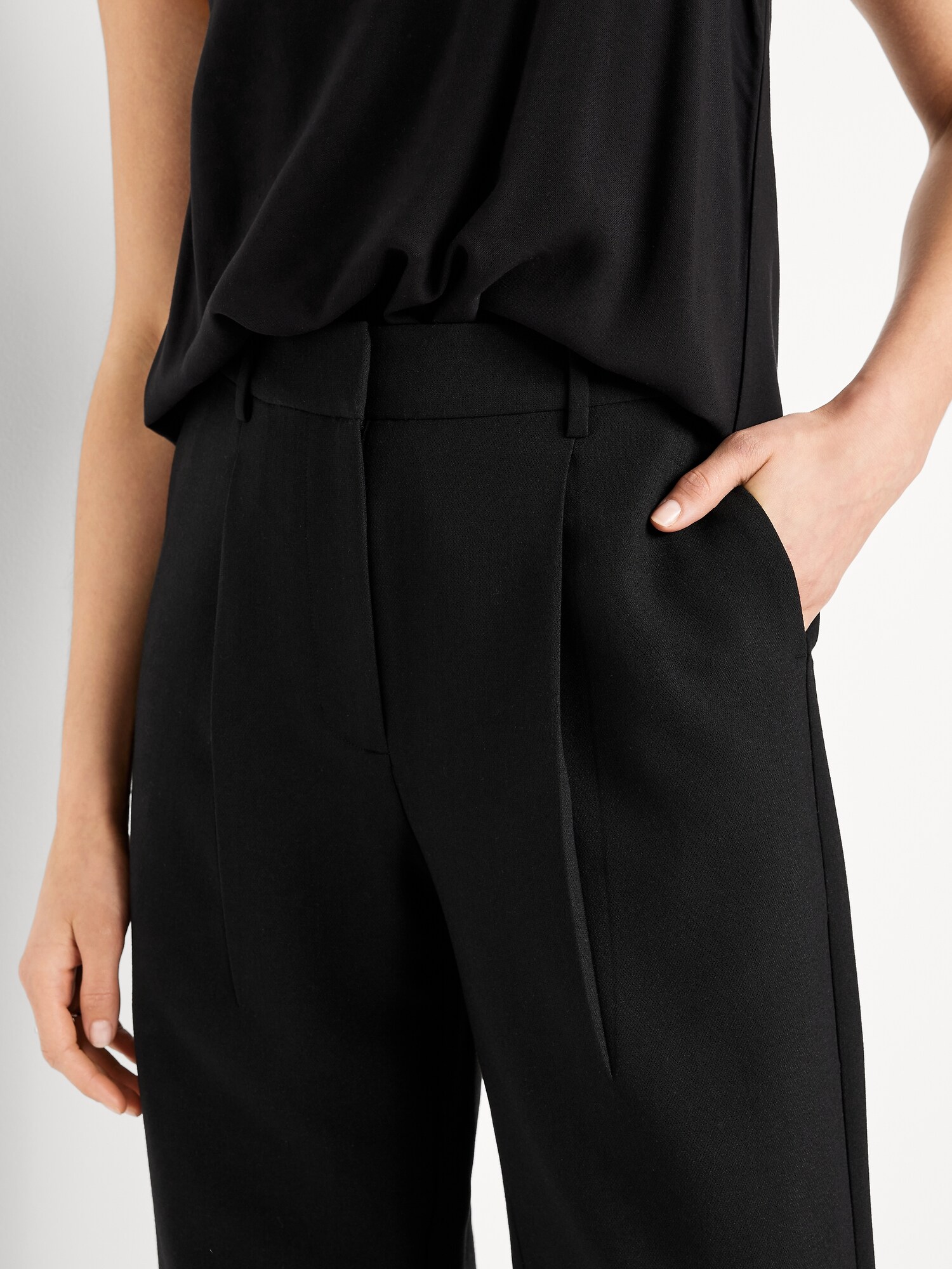 Женские брюки Old Navy Extra High-Waisted Taylor Wide-Leg Trouser, цвет: Чёрный — фото 4