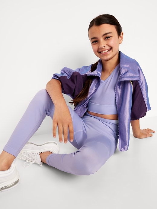 Image number 1 showing, Fitted High-Waisted 7/8-Length Seamless Performance Leggings for Girls
