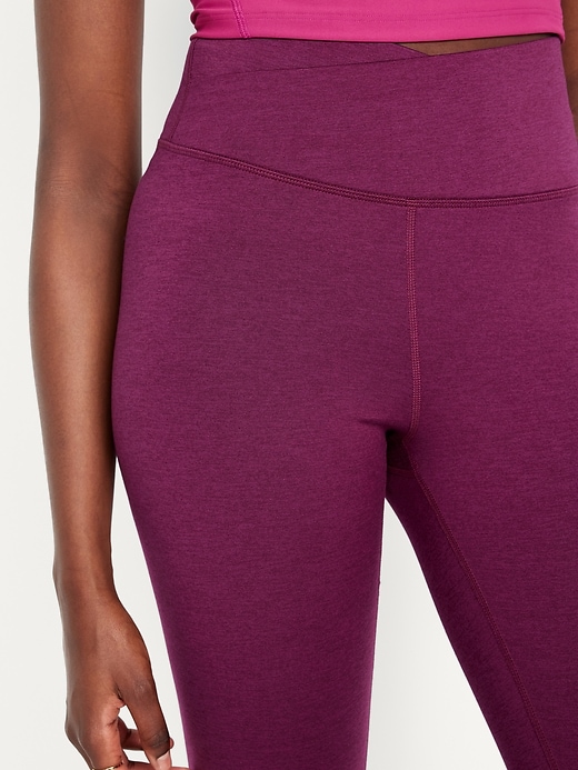 Image number 3 showing, Extra High-Waisted CloudComfy 7/8 Leggings