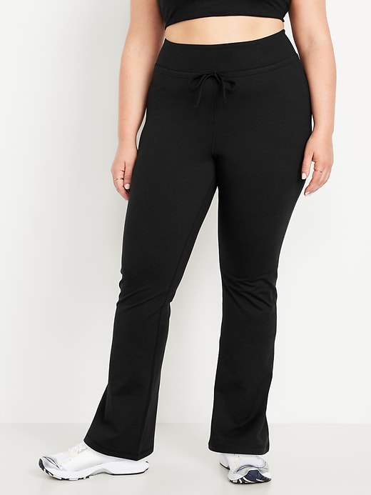 Image number 6 showing, Extra High-Waisted CloudComfy Flare Leggings