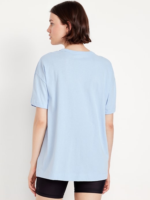 Image number 2 showing, Johnny Cash™ Oversized Tunic T-Shirt