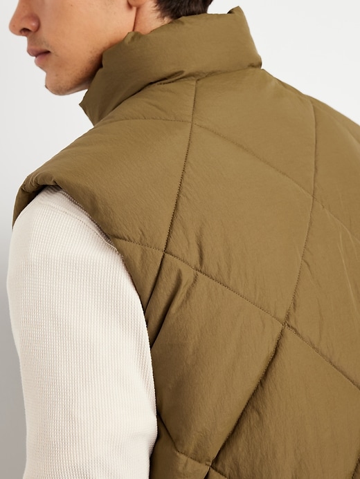 Image number 4 showing, Water-Resistant Frost-Free Quilted Vest