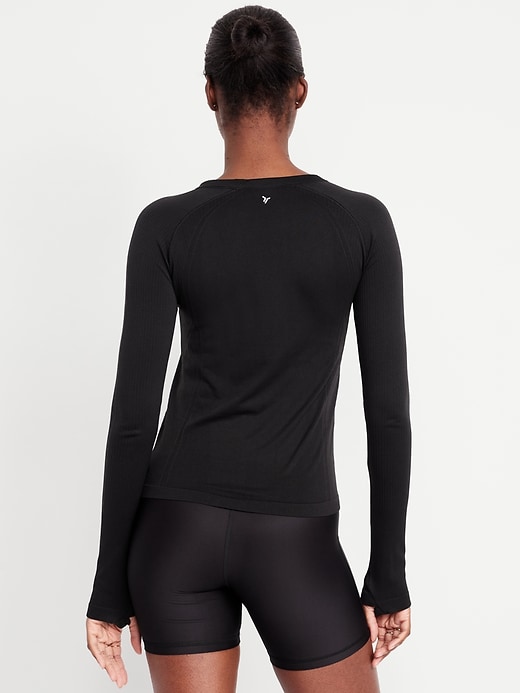 Image number 2 showing, Fluid Seamless Fitted Top