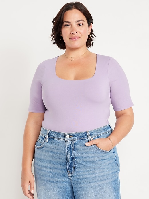 Image number 6 showing, Fitted Double-Layer Elbow-Sleeve Scoop-Neck Top