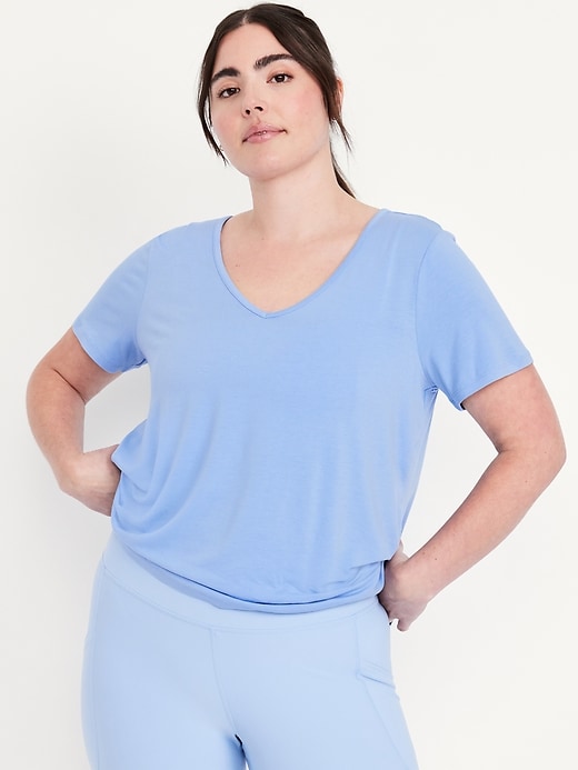 Image number 3 showing, Luxe V-Neck T-Shirt