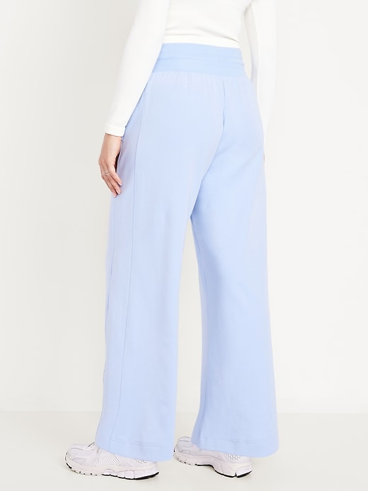 Image number 6 showing, Extra High-Waisted Dynamic Fleece Wide-Leg Sweatpants