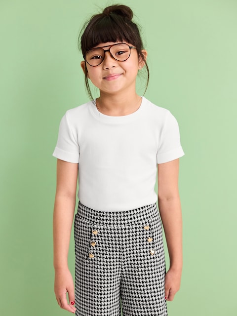 Softest Scoop-Neck T-Shirt for Girls - White Lilies
