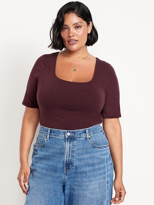Image number 5 showing, Fitted Double-Layer Elbow-Sleeve Scoop-Neck Top