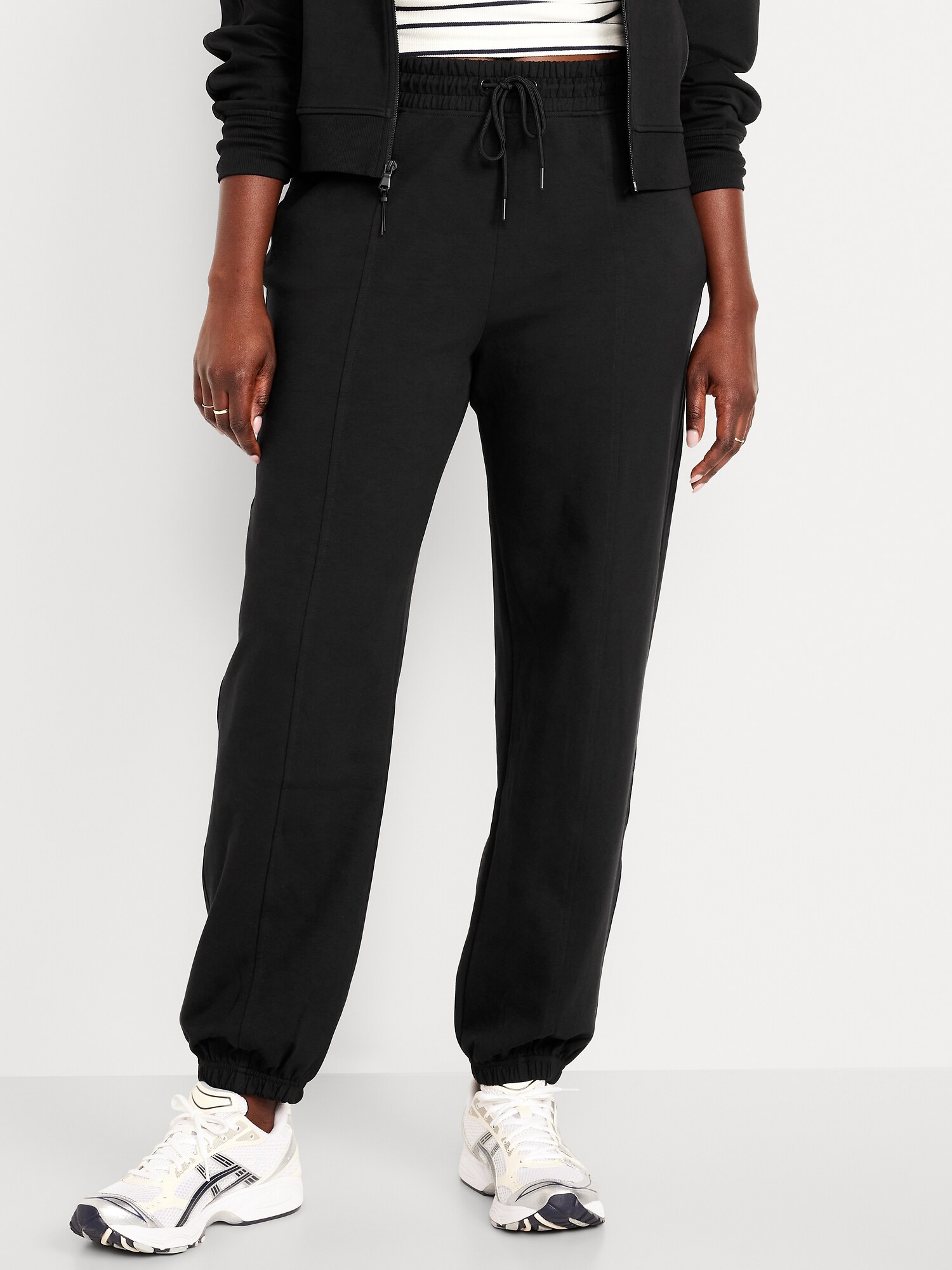 Женские брюки Old Navy High-Waisted Dynamic Fleece Sweatpants, цвет: Чёрный — фото 4