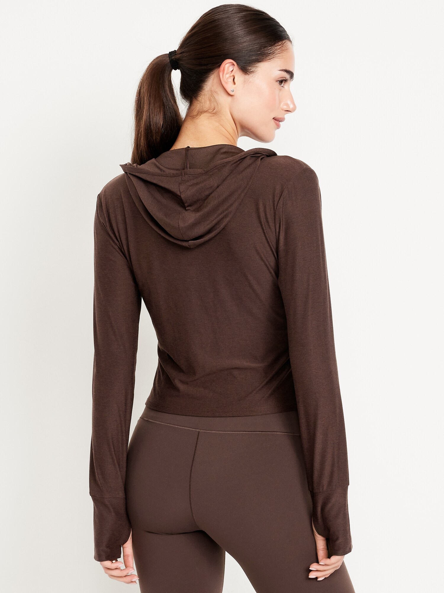 Женское худи Old Navy CloudMotion Cross-Front, цвет: Чёрный кофейный — фото 2