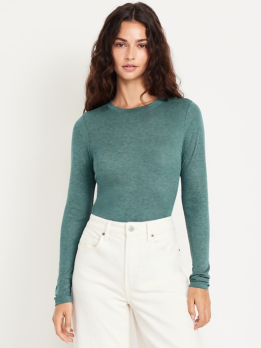 Bestee Long-Sleeve Crop T-Shirt