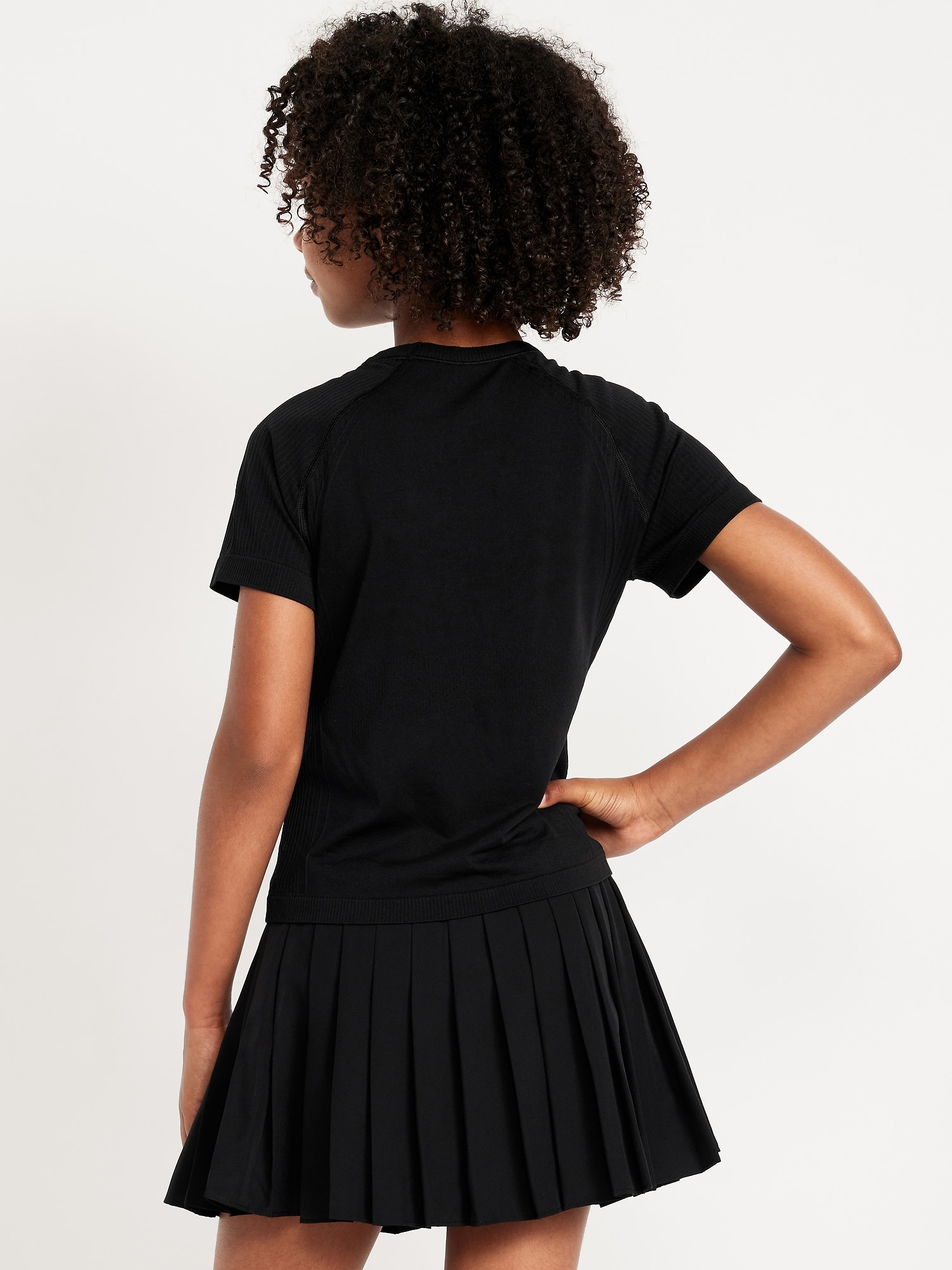 Fitted Seamless Performance Top for Girls