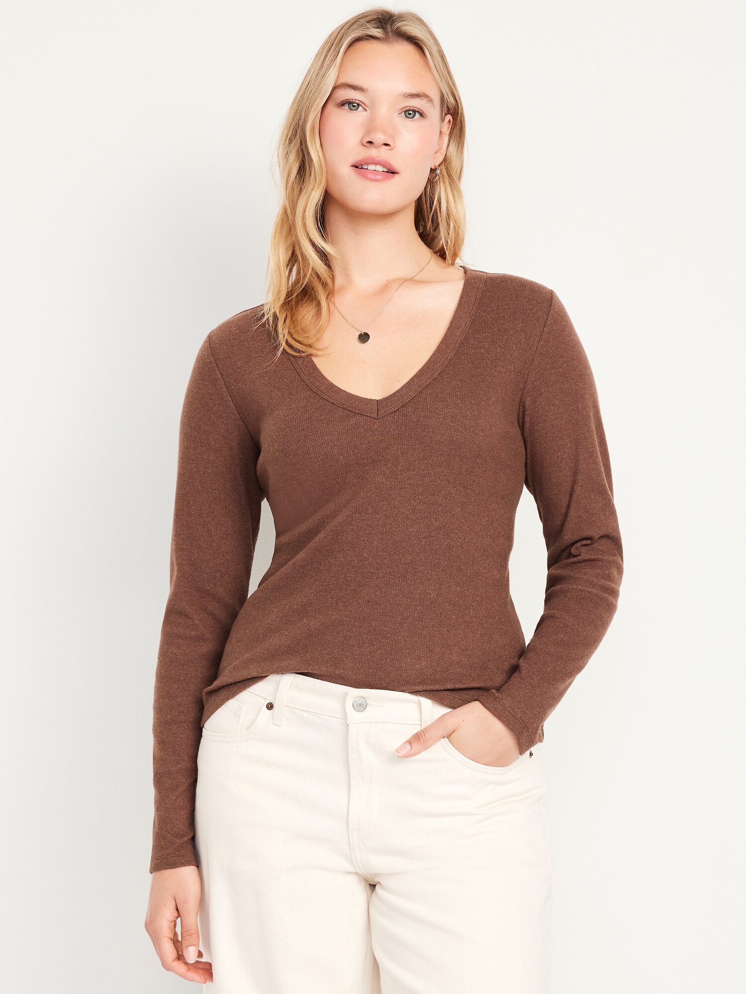 Женская футболка Old Navy Cozy Snug Long-Sleeve V-Neck, цвет: Коричневый — фото 4