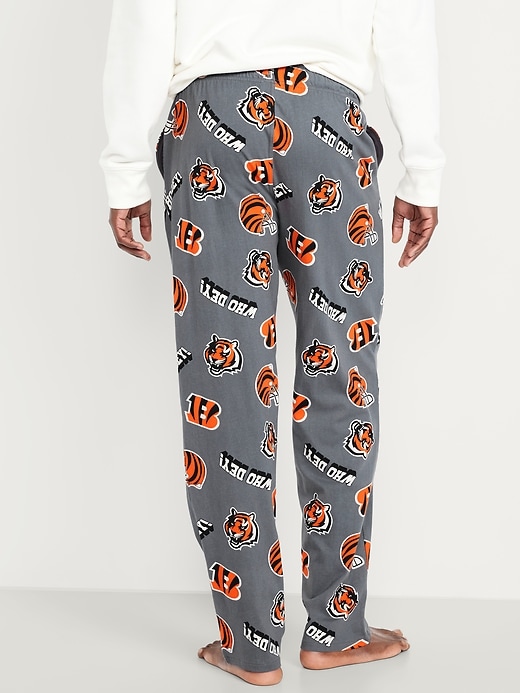 Image number 2 showing, NFL™ Jersey Lounge Pants