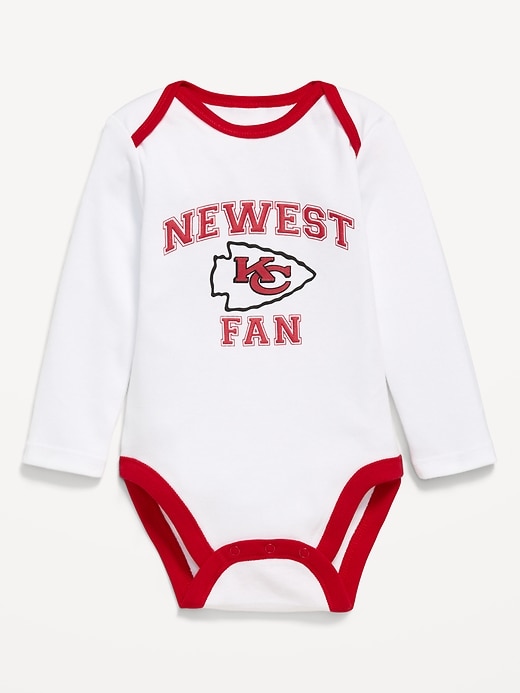 Image number 1 showing, Kansas City Chiefs Graphic Bodysuit for Baby