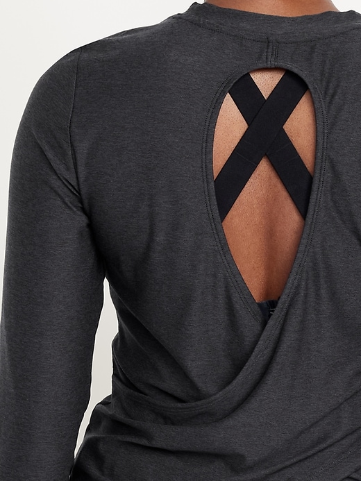 Image number 4 showing, CloudMotion Wrap-Back Top