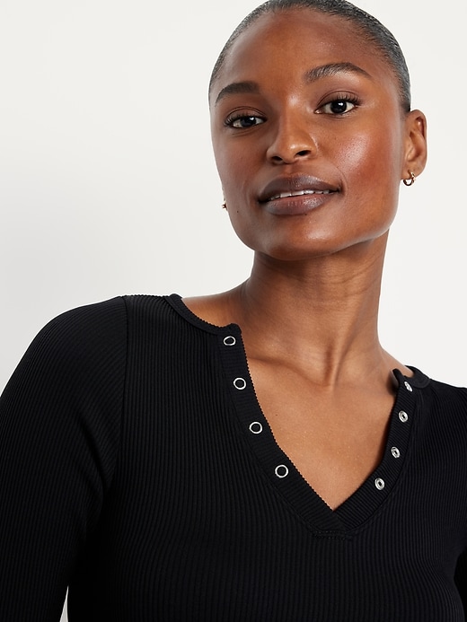 Image number 4 showing, Exhale Seamless Cropped Henley Top