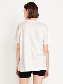 Image number 2 showing, Oversized Peanuts™ Snoopy T-Shirt
