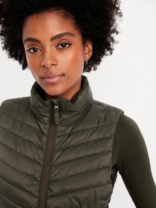 Image number 4 showing, Water-Resistant Packable Puffer Vest