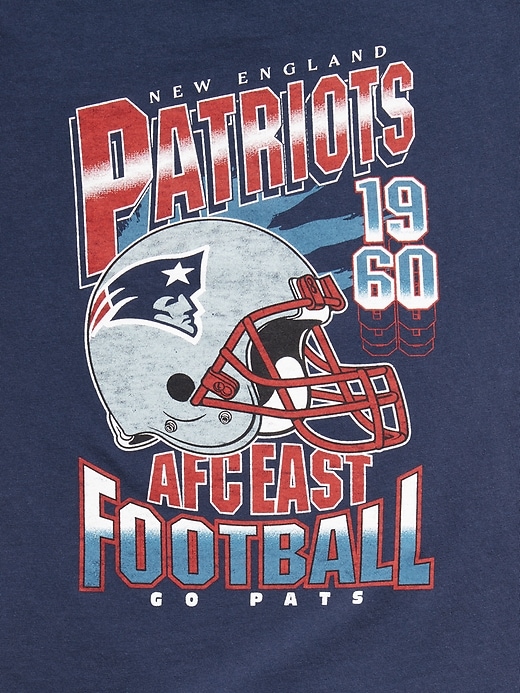 Image number 2 showing, NFL™ Patriots™ Gender-Neutral Graphic T-Shirt for Kids