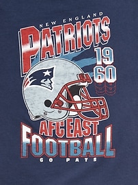 Image number 2 showing, NFL™ Patriots™ Gender-Neutral Graphic T-Shirt for Kids