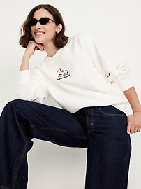 Image number 3 showing, SoComfy Oversized Graphic Raglan Sweatshirt