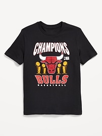 Image number 1 showing, NBA© Chicago Bulls© Gender-Neutral Graphic T-Shirt for Kids