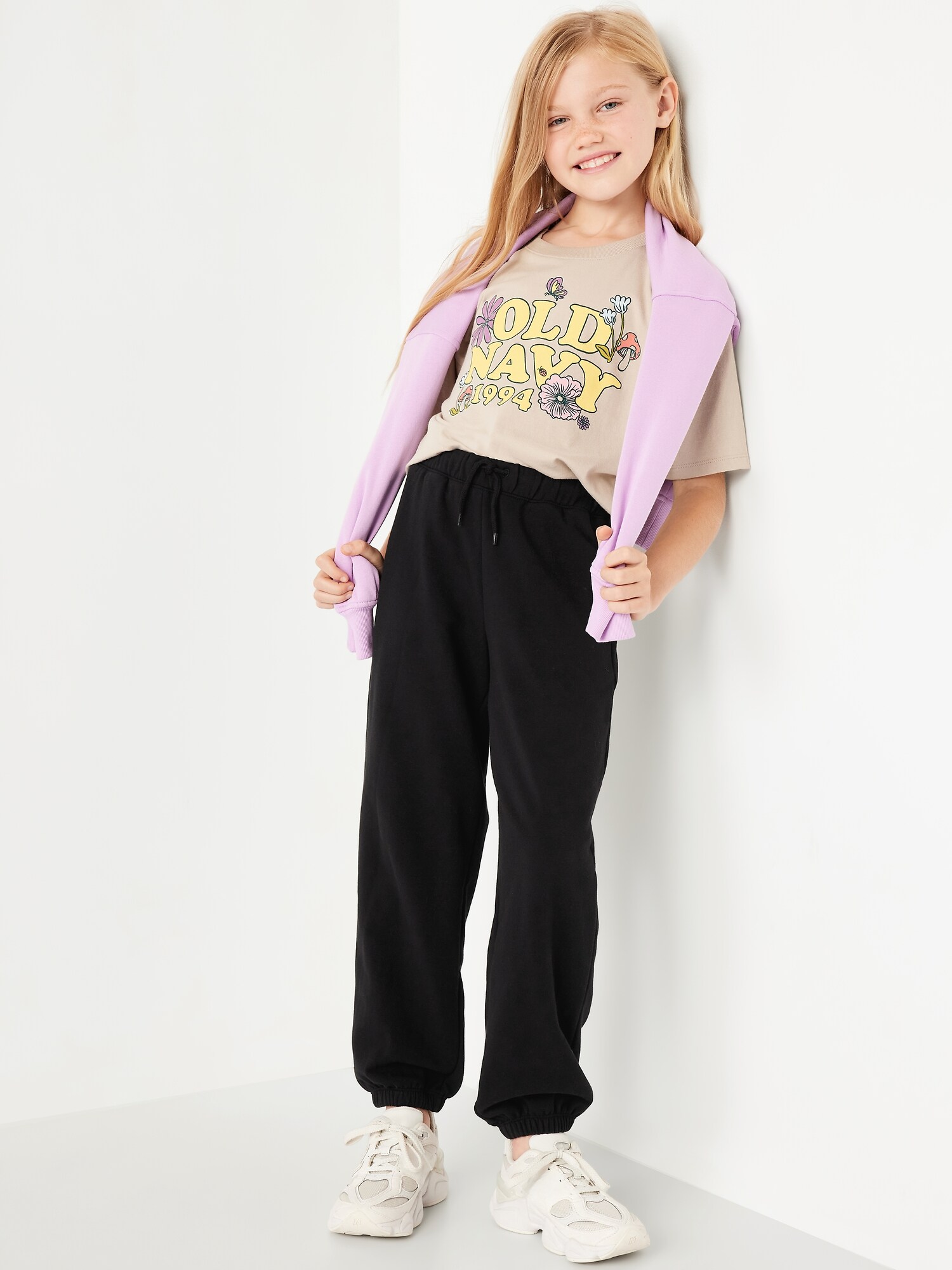Брюки Old Navy Favorite Fleece High-Waisted Jogger Sweatpants для девочек, цвет: Чёрный — фото 3