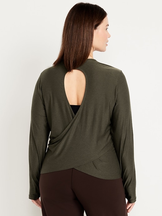 Image number 8 showing, CloudMotion Wrap-Back Top