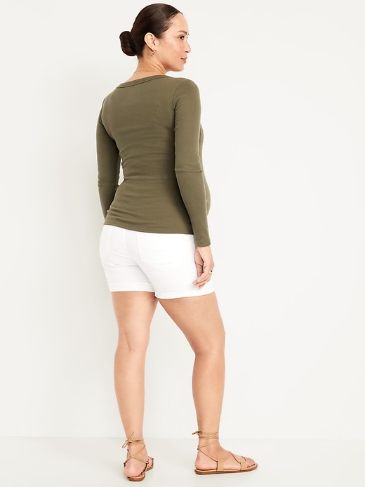 Image number 2 showing, Maternity Full-Panel WOW OG Short -- 5-inch inseam