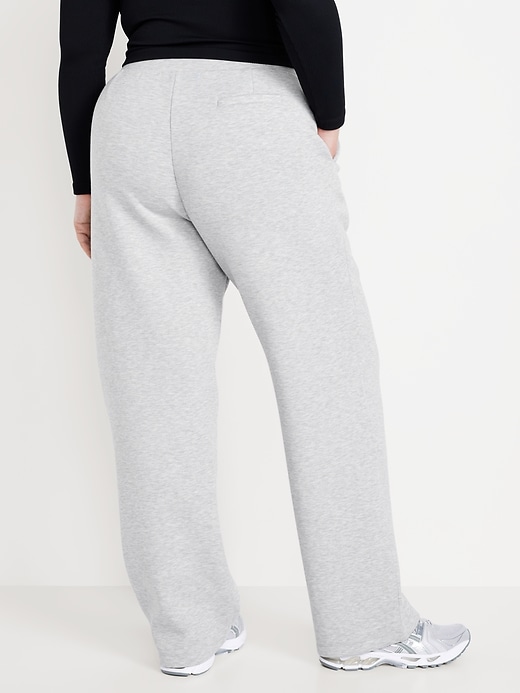 Image number 8 showing, High-Waisted Bounce Fleece Trouser Sweatpants
