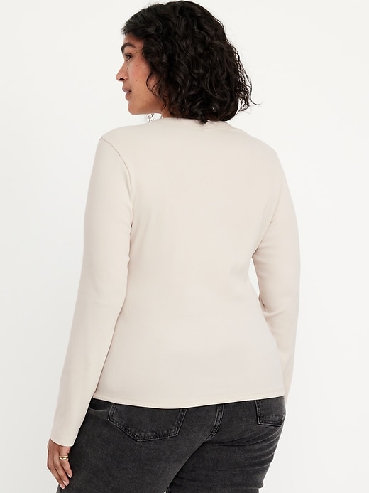 Image number 7 showing, Snug Long-Sleeve Crew-Neck T-Shirt