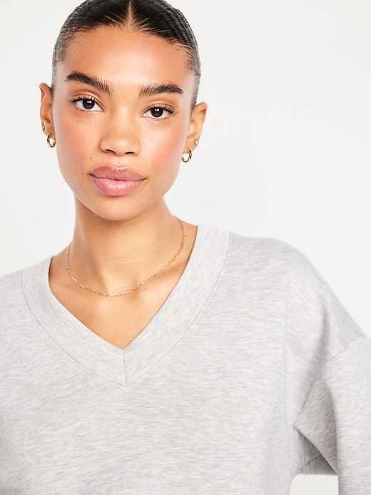 Image number 4 showing, Bounce Fleece V-Neck Cocoon Sweatshirt
