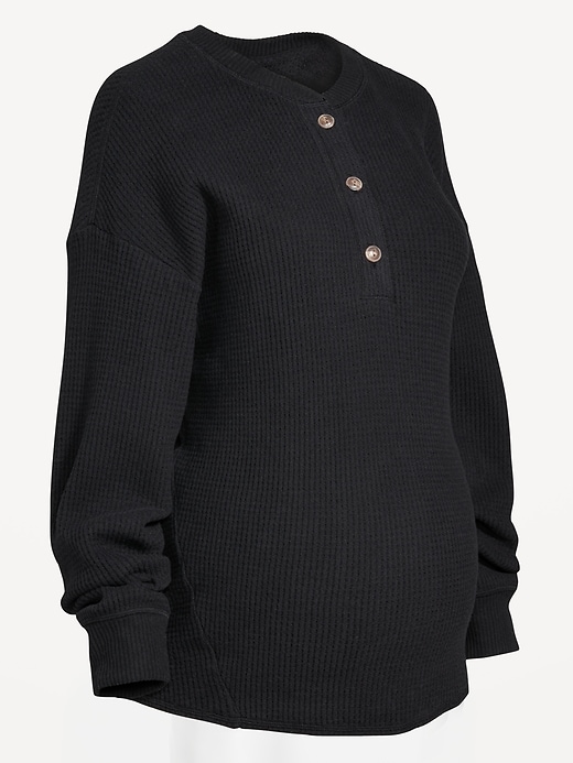 Image number 4 showing, Maternity Oversized Waffle T-Shirt