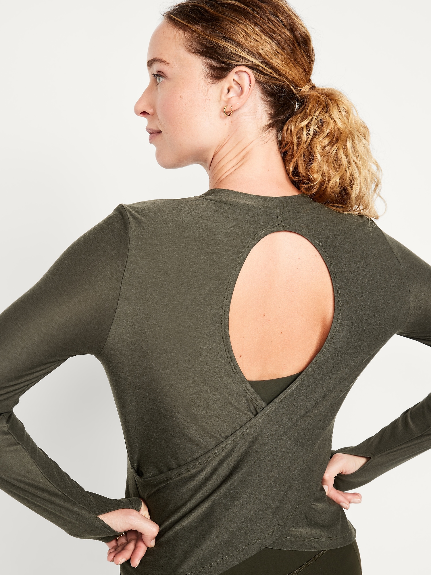 CloudMotion Keyhole Wrap Back Top