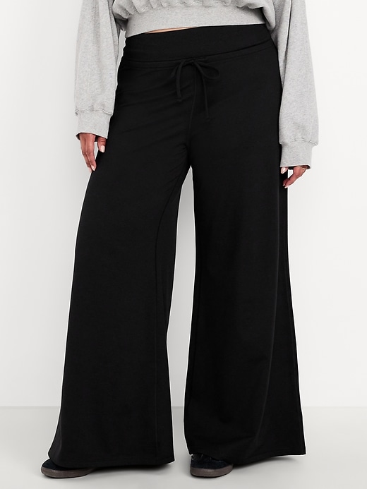 Image number 6 showing, Extra High-Waisted CloudComfy Wide-Leg Pants