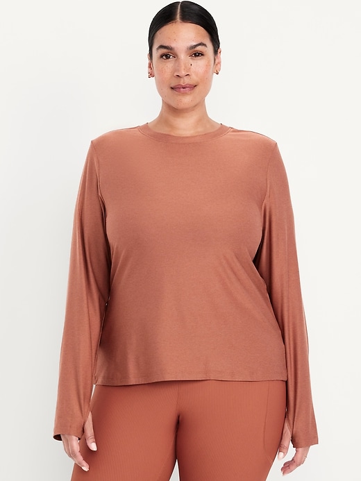 Image number 7 showing, CloudMotion Wrap-Back Top
