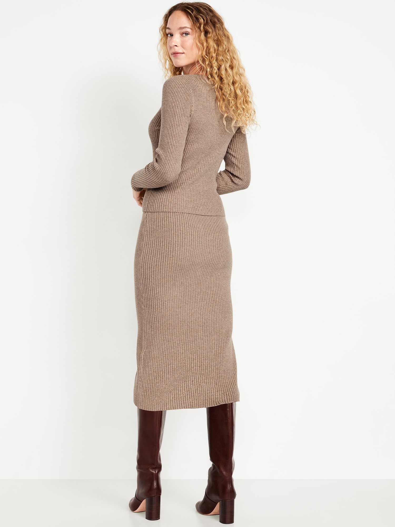 SoSoft Ribbed Midi Sweater Skirt