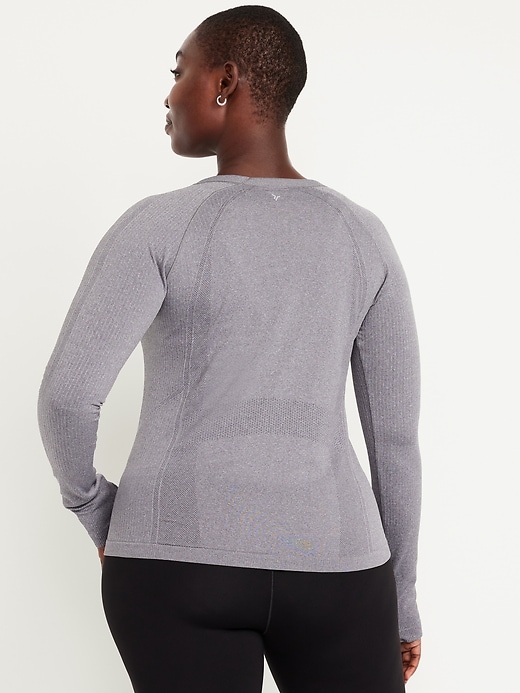 Image number 6 showing, Fluid Seamless Fitted Top
