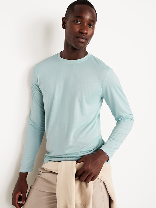 Image number 3 showing, CloudMotion Long-Sleeve T-Shirt