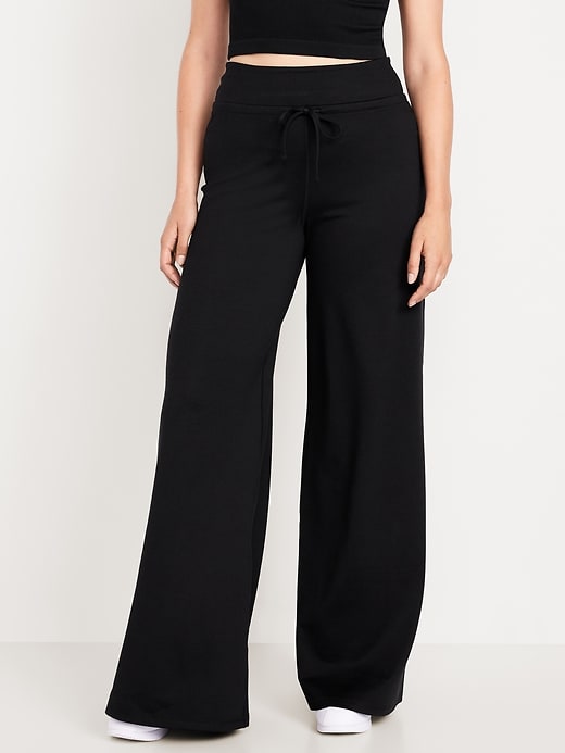 Image number 4 showing, Extra High-Waisted CloudComfy Wide-Leg Pants