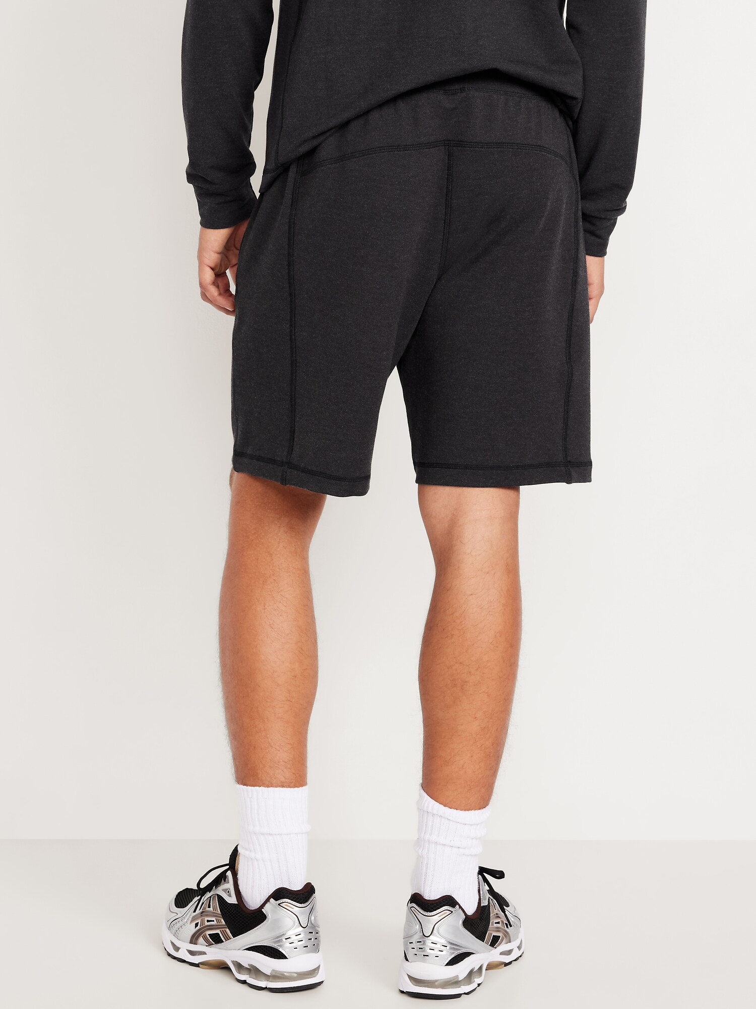 Мужские шорты Old Navy Recharge Knit Shorts -- 7-inch inseam, цвет: Чёрный меланжевый — фото 2