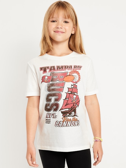 Image number 3 showing, NFL™ Tampa Bay Buccaneers™ Gender-Neutral Graphic T-Shirt for Kids
