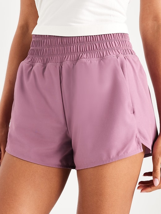 Image number 3 showing, Extra High-Waisted Crinkle Run Shorts -- 3-inch inseam