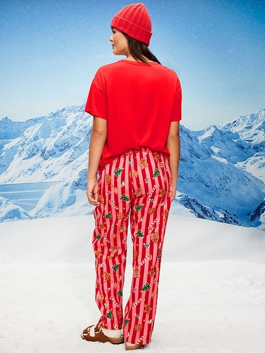 Image number 6 showing, Mid-Rise Printed Flannel Pajama Pants for Women